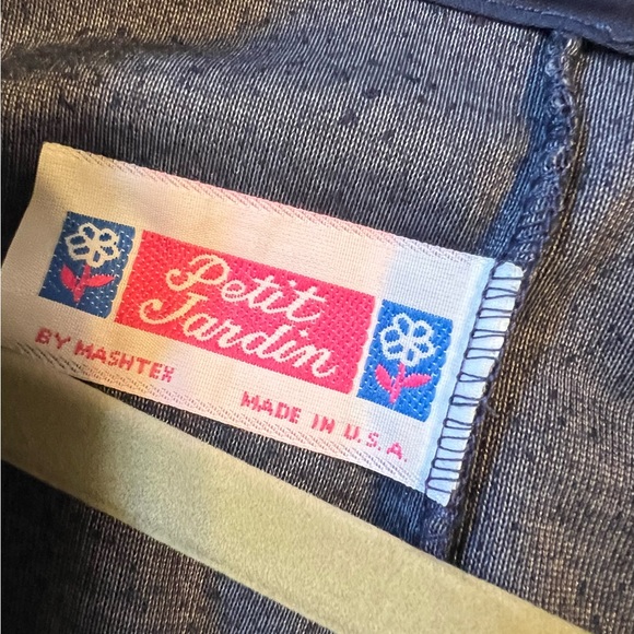 Petit Jardin Size Large Vintage Velvet Sailor Shorts 
Luxe Navy Blue Velour - Picture 8 of 15